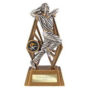 Immense Cricket Bowler 19cm